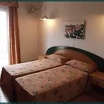 Mediterrani Express Szálloda
