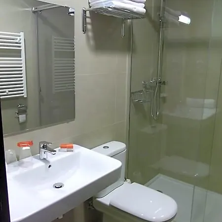 Hotel Mediterrani Express