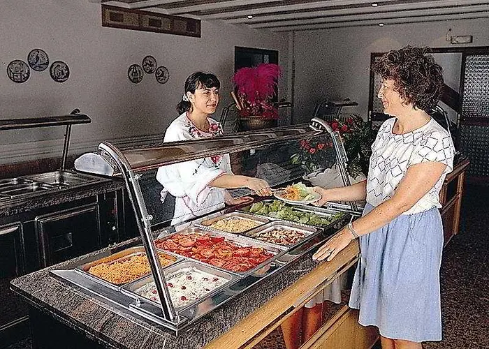 Hotel Mediterrani Express