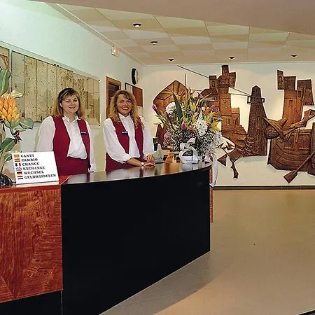 Hotel Mediterrani Express