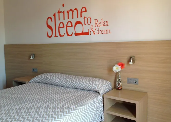 地中海快捷酒店 2* 卡里拉